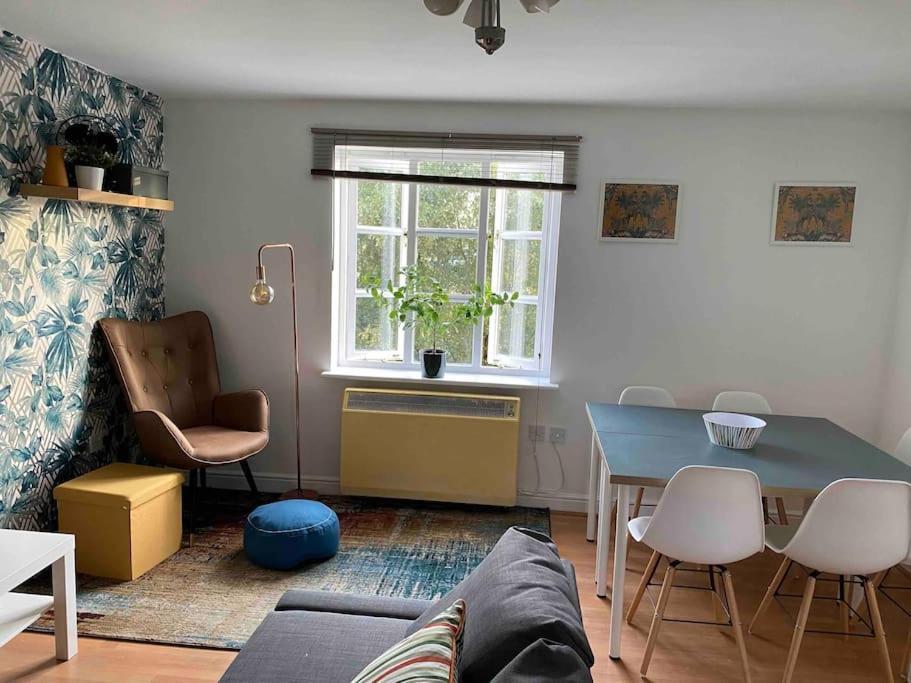 شقة Canal-Flat Near Stratford International Station لندن المظهر الخارجي الصورة